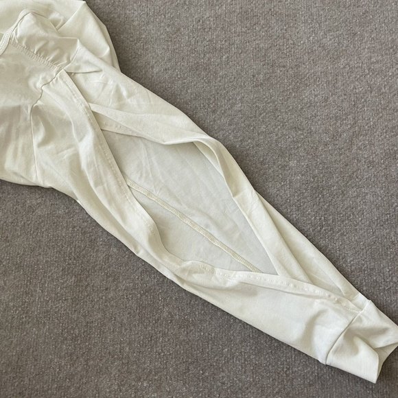 Soft Surroundings Shirt Womens Medium Cream Ecru Twisted Slit Sleeve Top NEW - Picture 11 of 11